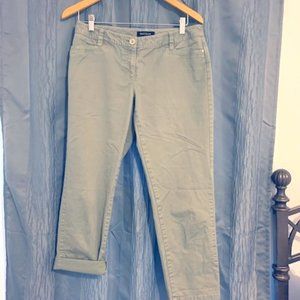 White House/Black Market Green calf length pants